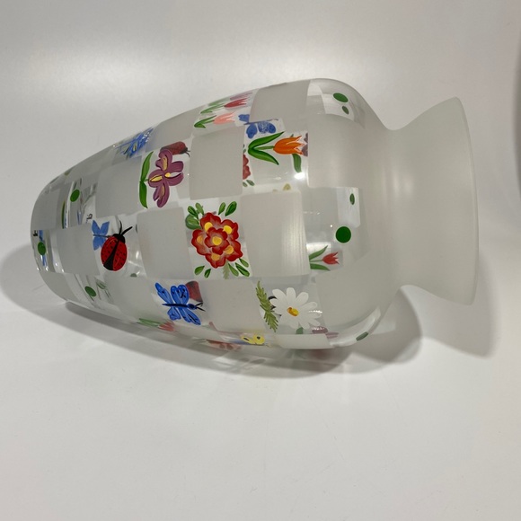 Lenox Nature’s Splendor Hand Painted Glass Vase - Picture 8 of 12